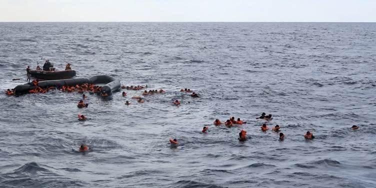 تراجع الديمقراطية يدفعهم للهرب.. فقدان 17 مهاجر تونسي قبالة شواطئ إيطاليا